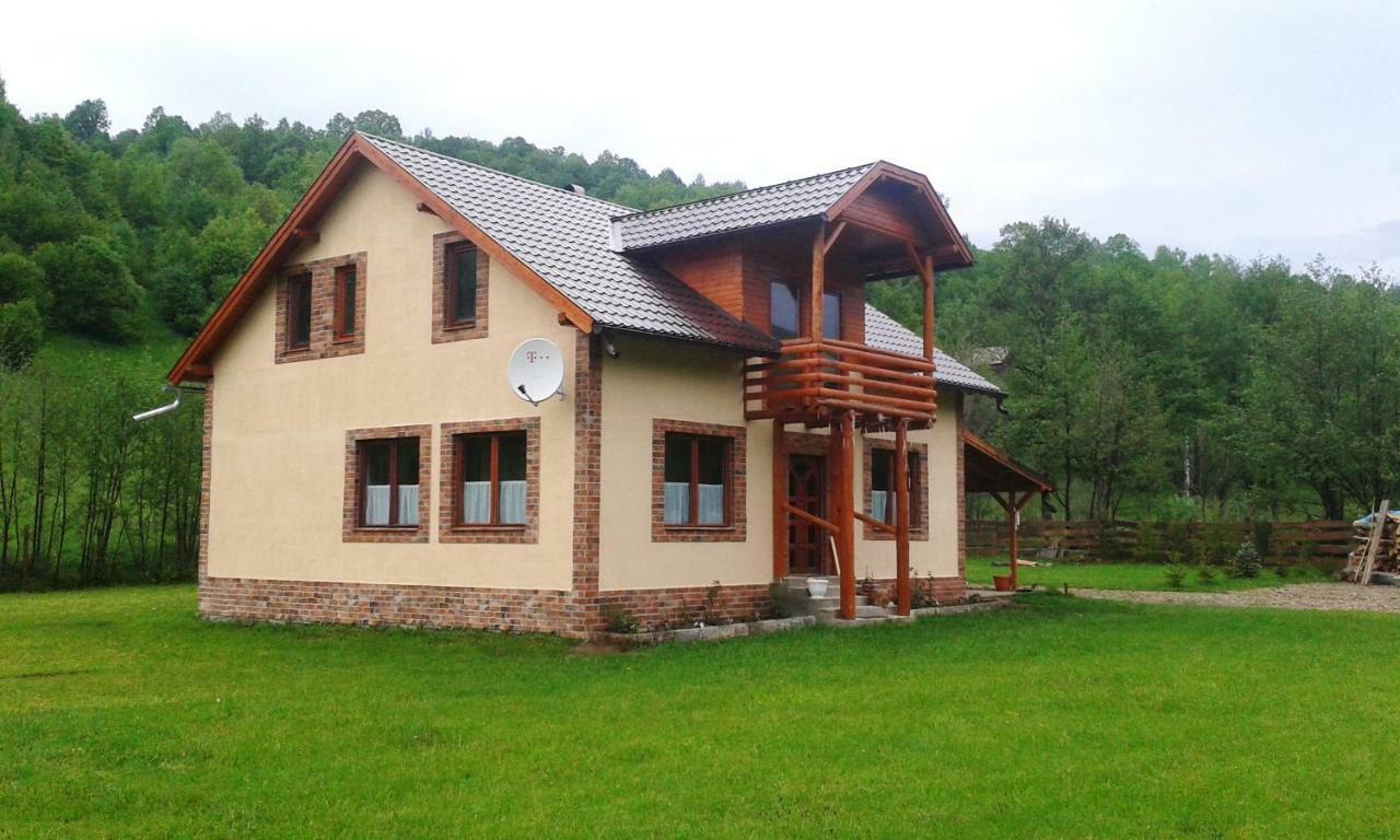 Hotel Katalin Kulcsoshaz Băile Chirui Exterior foto