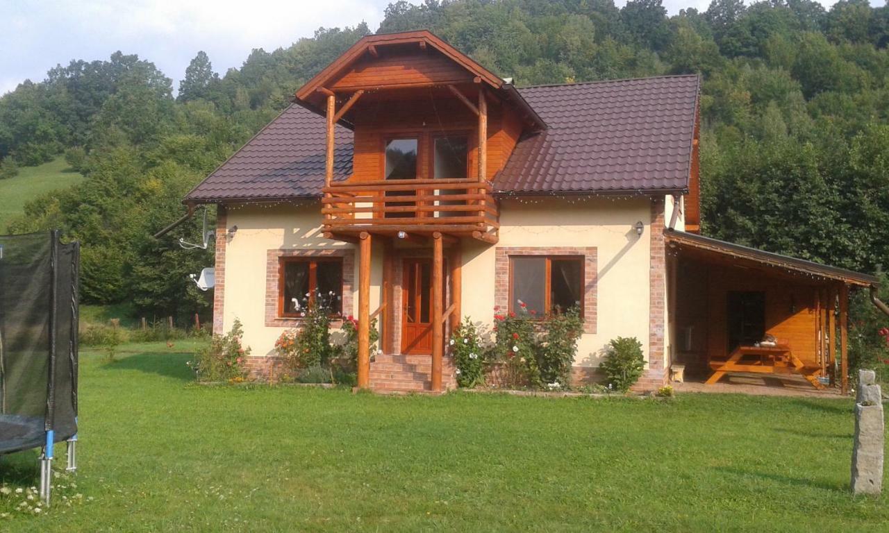 Hotel Katalin Kulcsoshaz Băile Chirui Exterior foto